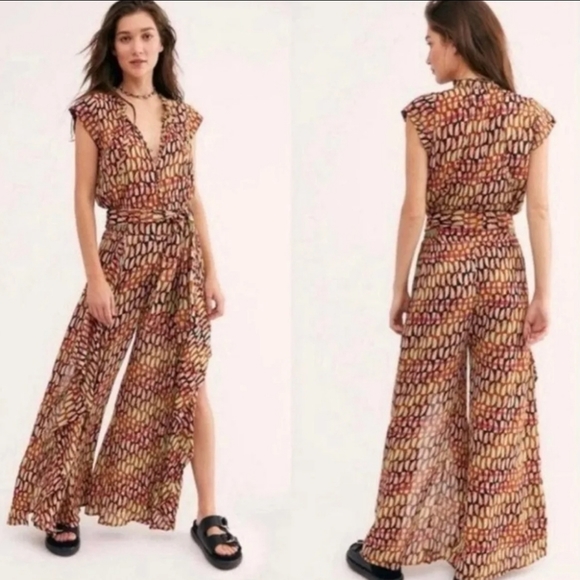 💯%Free people Sahara Jumpsuit - Picture 2 of 12